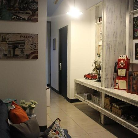 Tropical Breeze Hostel Cebu - Cebu Center Kültér fotó